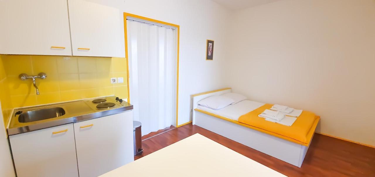Apartment Buco Starigrad Paklenica Exterior foto