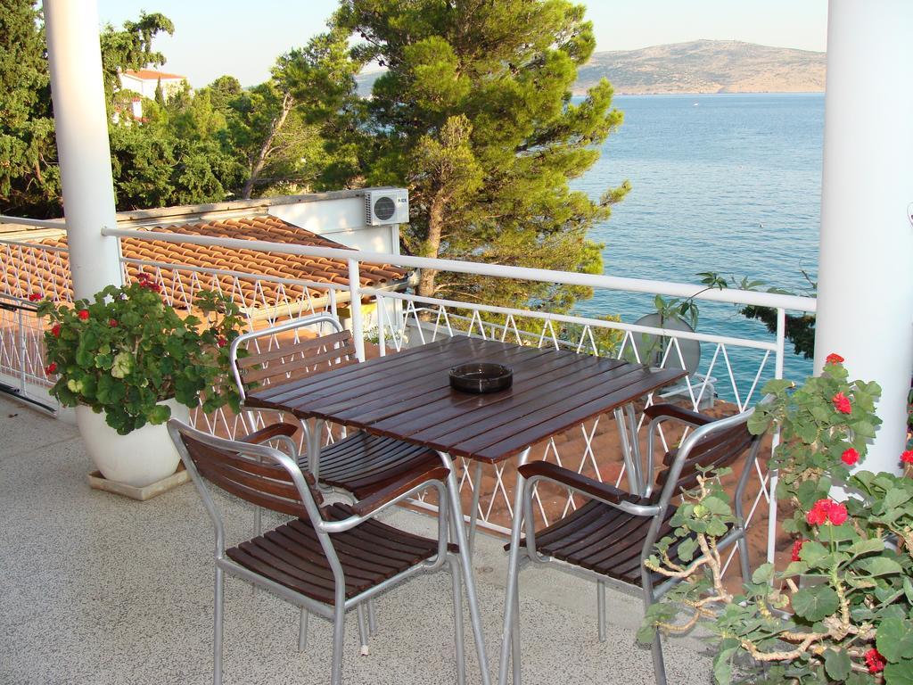 Apartment Buco Starigrad Paklenica Zimmer foto